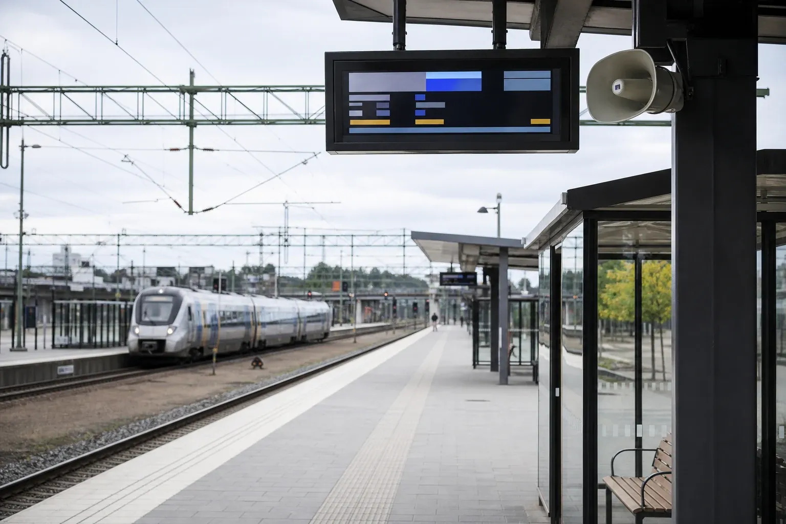 Engelska utrop införs på över 500 järnvägsstationer